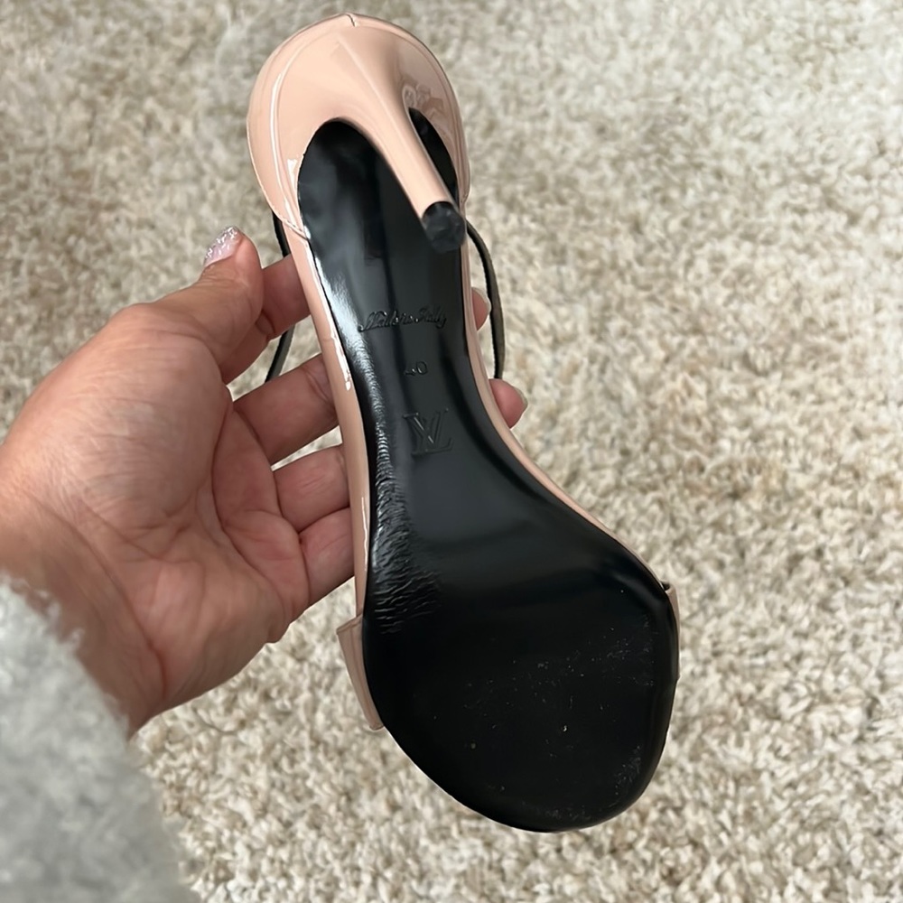 Louis Vuitton Call back sandal